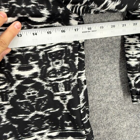 J. Crew Blouse Women 0 Black Geometric Long Sleeve Zipper Crew Neck Casual - Picture 5 of 7